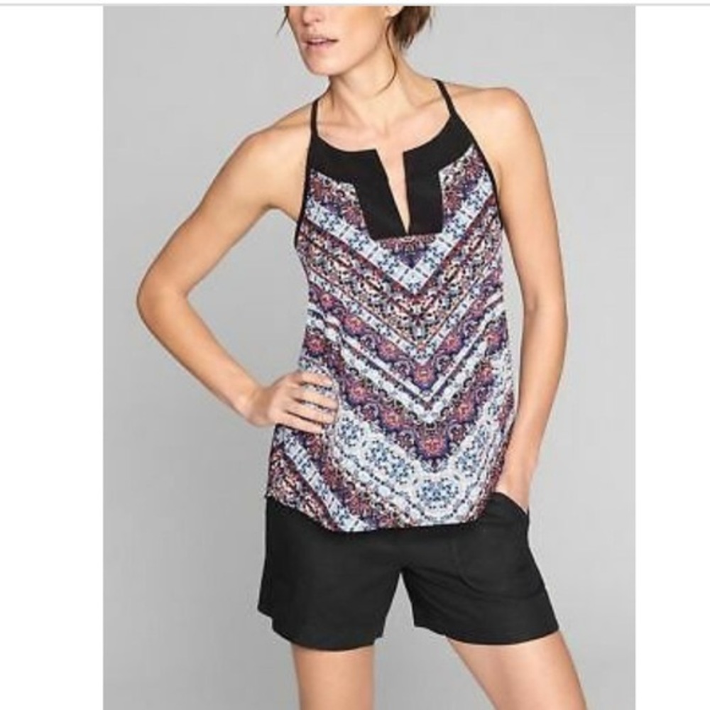 Athleta Chevron Dunes Breathable Tie Tank Medium